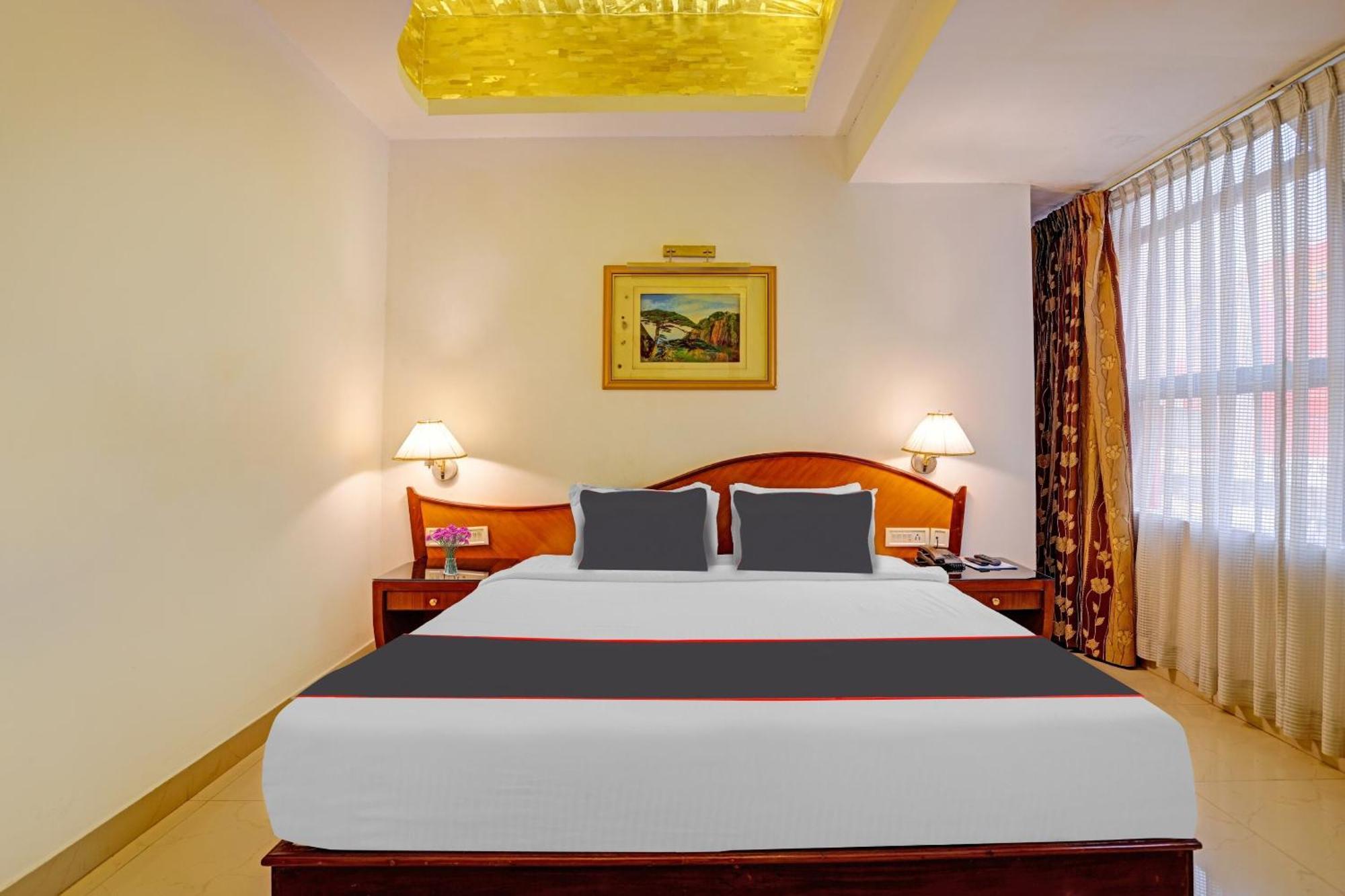 Super Collection O Indraprastha Hotel Thiruvananthapuram Exterior photo